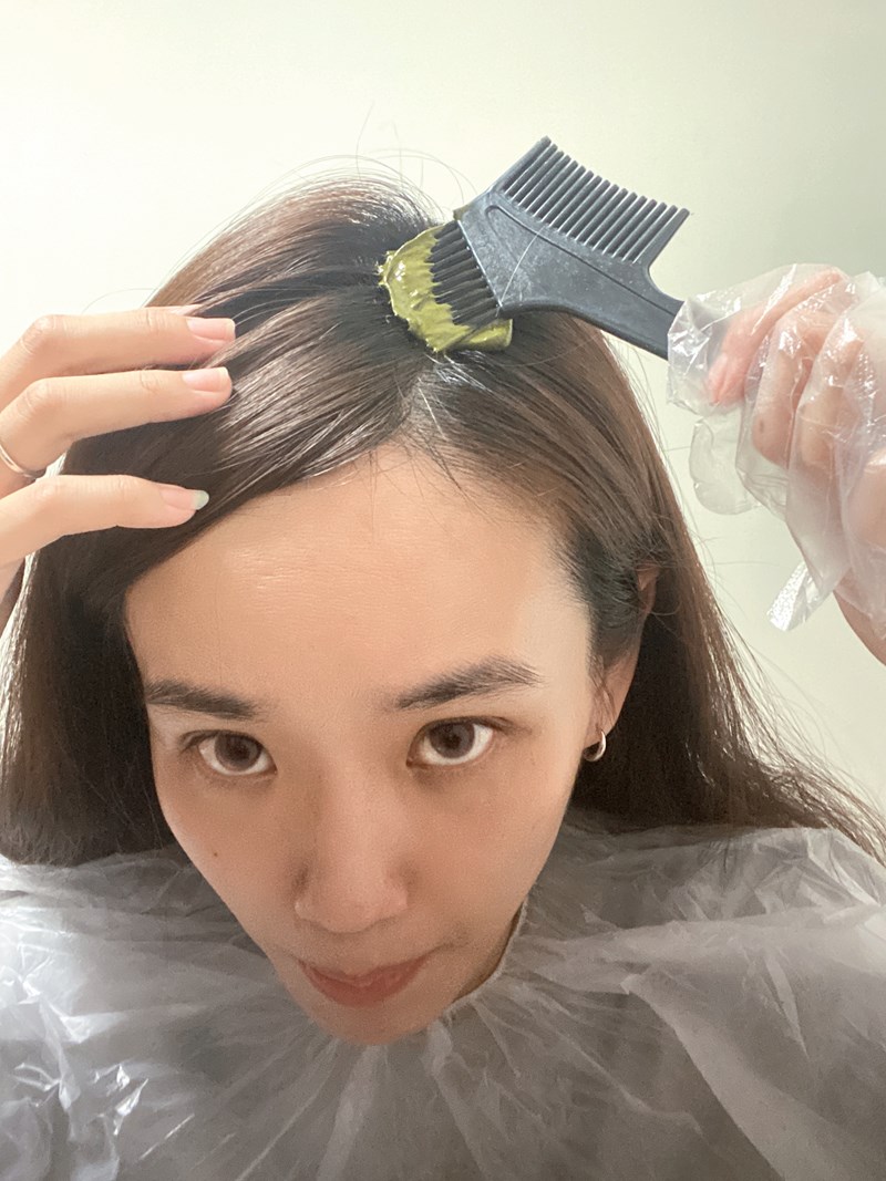 女人知己試用大隊,口碑行銷,部落客行銷,Flora Floral花葉草本養護泥,頭皮養護,頭皮護理,頭皮清潔,植萃染髮,中草藥,草本植萃,頭皮去角質,頭皮調理,花葉頭皮養護,201花葉草本養護泥,203花葉頭皮養護泥矯色版,頭皮養護專家